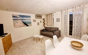 100 m de la plage - Les Cigales de Mer - Studio Cabine - Parking